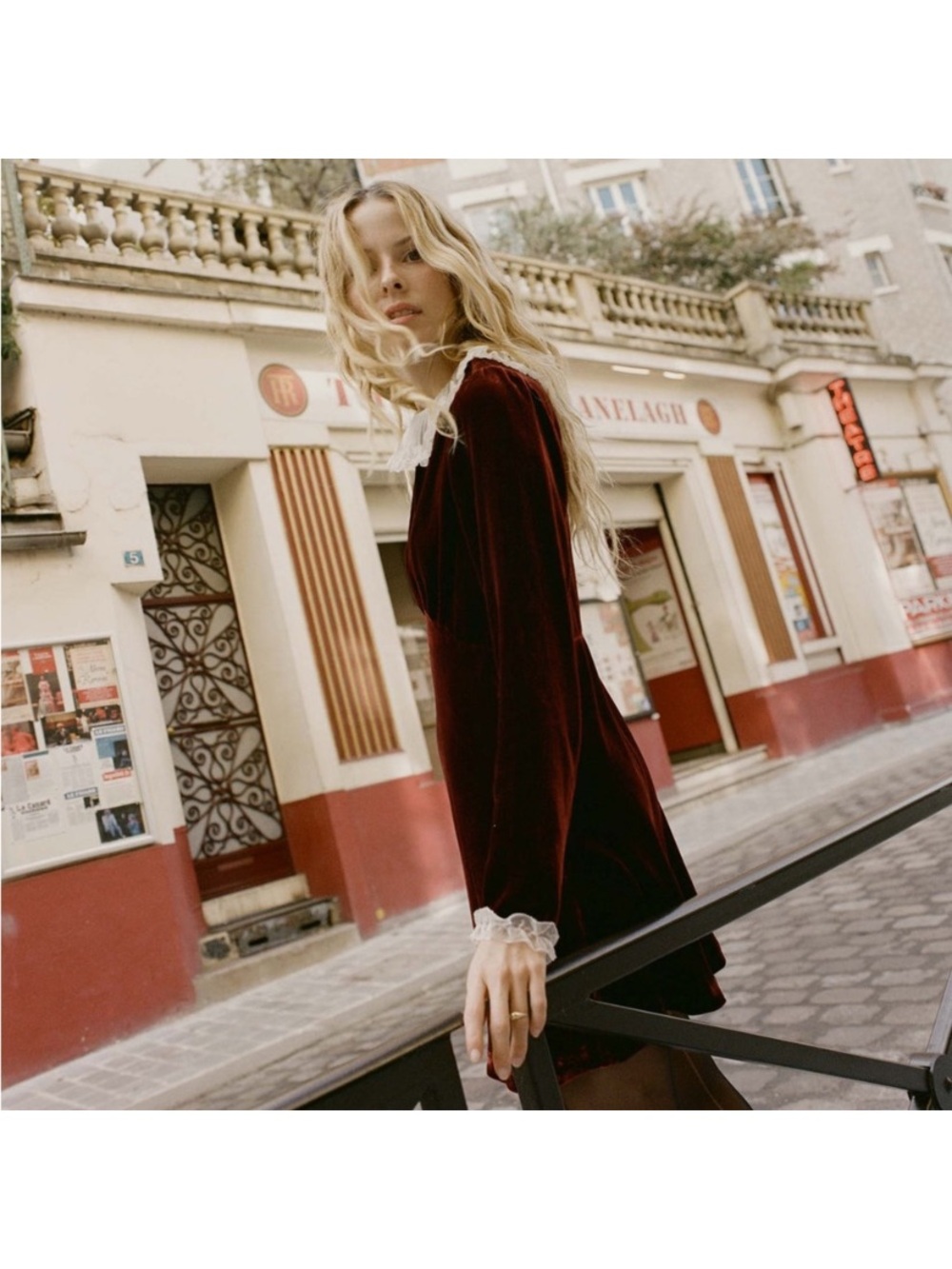 Dôen Meltia Copy S Burgundy Velvet Dress Lace Collar